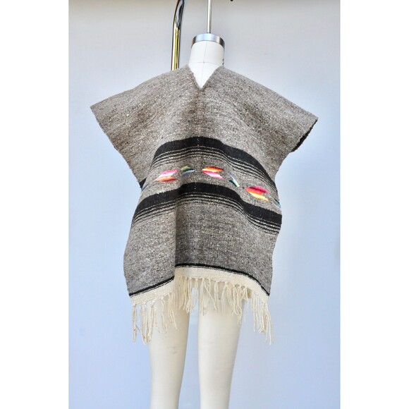 Fringed Poncho Blanket Coat Southwestern Navajo Oversized Poncho Ethnic Boho OS - Picture 2 of 6